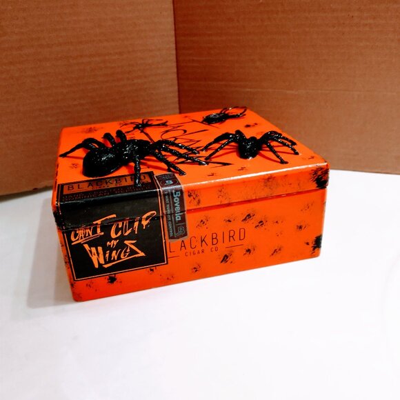 Suenos de Saundra Upcycled Collection, Blackbird JackDaw Cigar Box Decor /Storag - Picture 5 of 15